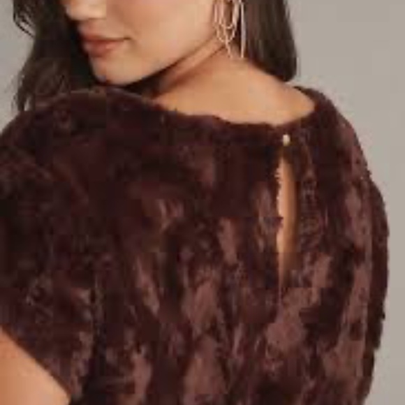 NWT Anthropologie Brown Faux Fur Tee 1X - Picture 3 of 4
